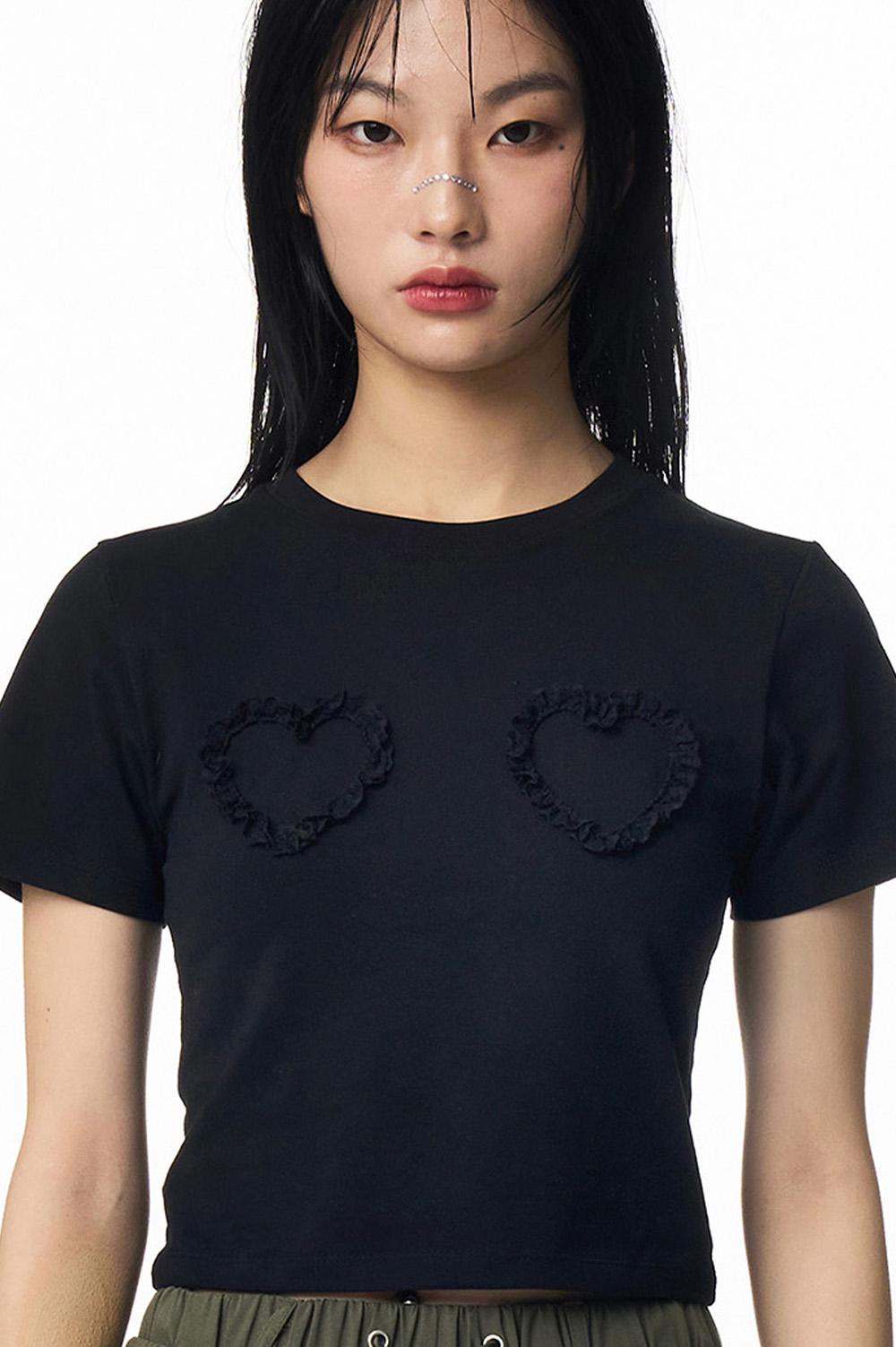 heart lace fit cropped T-shirt black